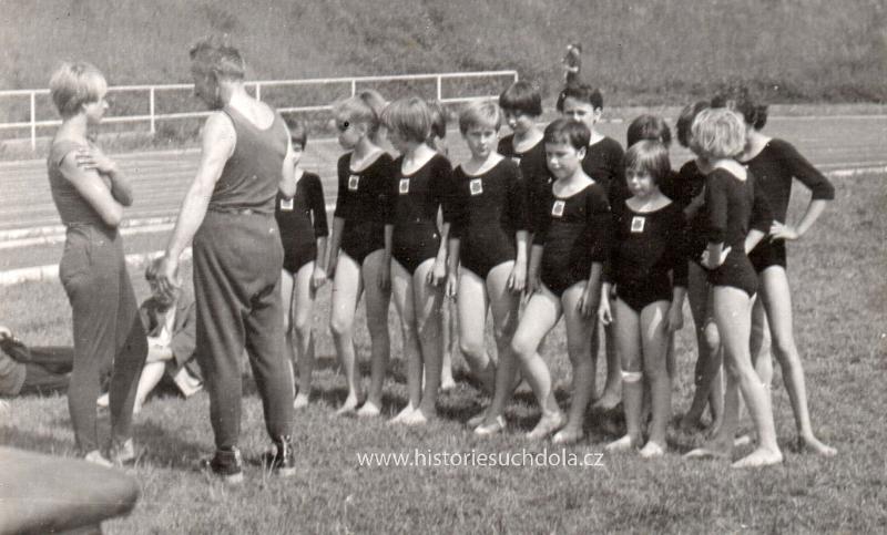 hry u VŠZ 1968 gymnastky roč 1956 (Kadlecová Hana)