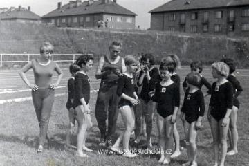sport hry gymnastky roč 1956 u VŠZ 1967(Kadlecová Hana)